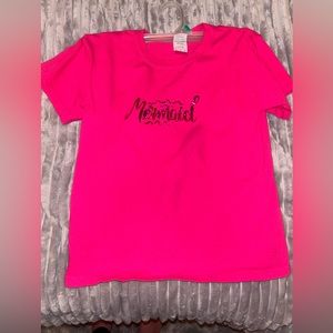 Girls T-Shirt size 7